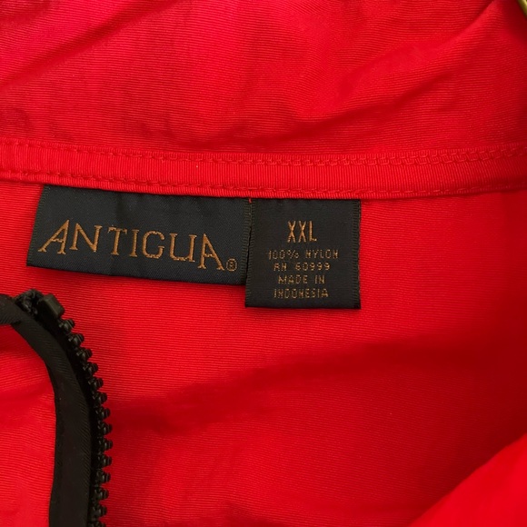 Red jacket - Picture 6 of 10